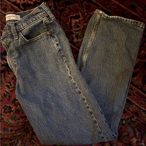 Abercrombie & Fitch ‘The Baggy’ Low Rise Jeans